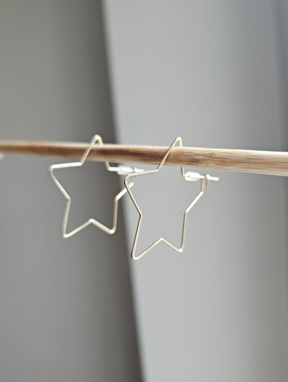 Star Outline Hoop Earrings - Star Hoops
